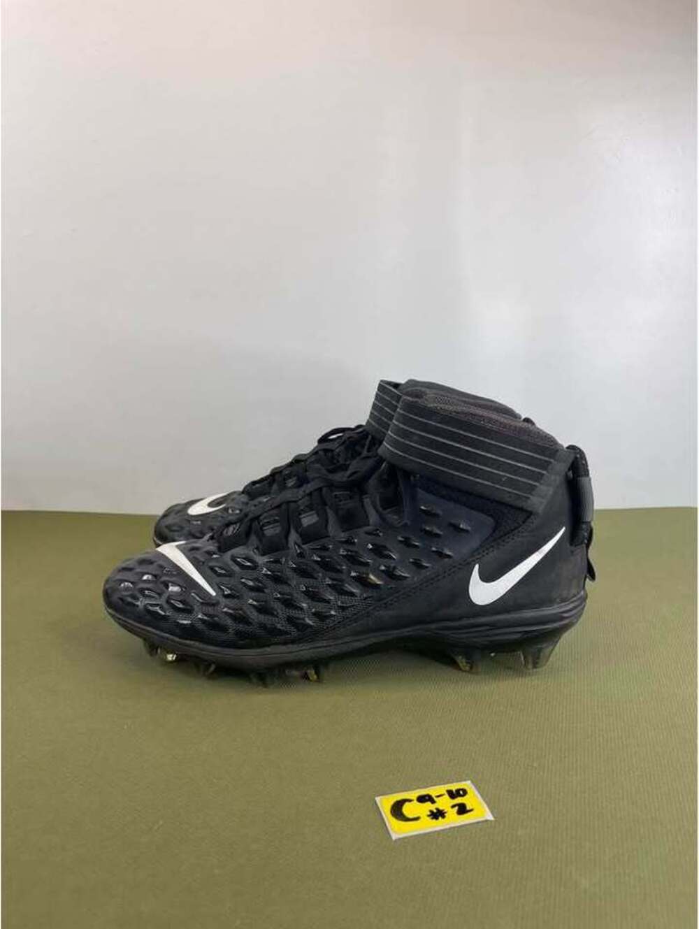 Nike Force Savage Pro 2 Black Football Cleats Mens Size 9.5 AH4000-002